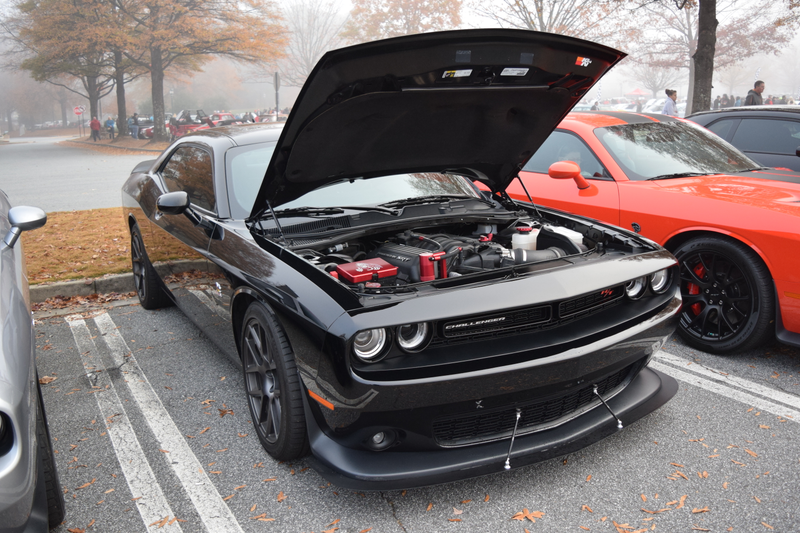 Illustration for article titled I went to Caffeine and Octane this morning and walked around some Challengers ...